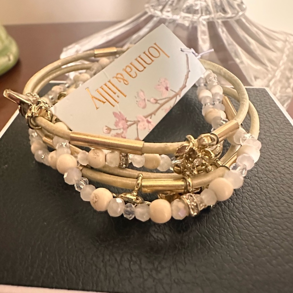 lonna & lilly Gold tone abalone bee charms 4 row magnetic‎ bracelet NWT MSRP $36